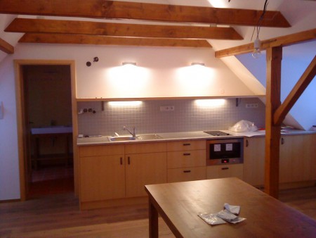 rekonstrukce statku Blatiny - osvětlení kuchyně